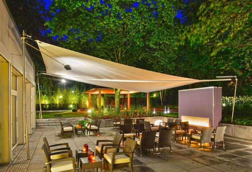 Best Western Premier Parkhotel Kronsberg