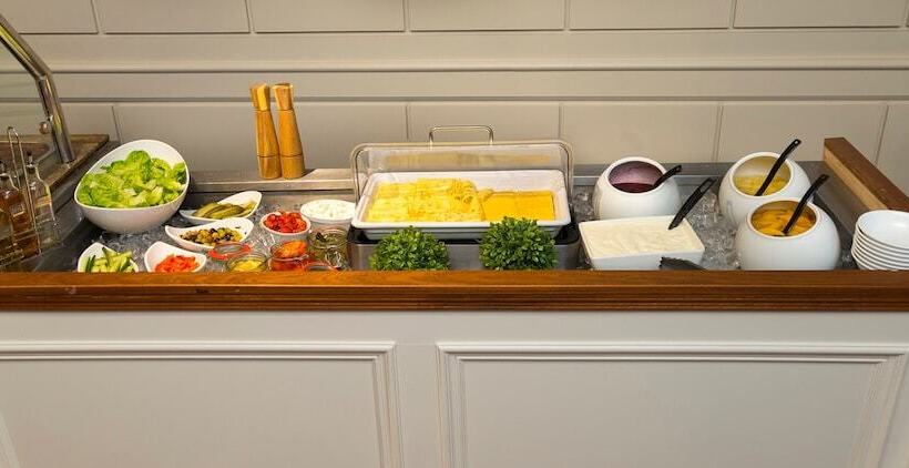 Bonnington Hotel & Leisure Centre