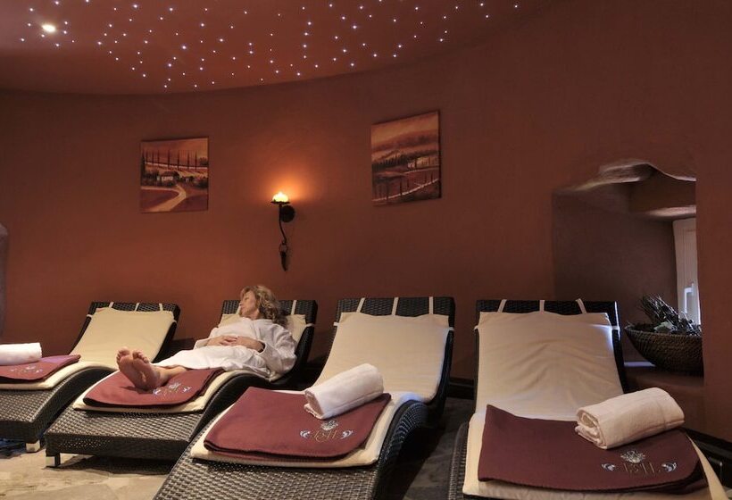 Отель Burg Trendelburg