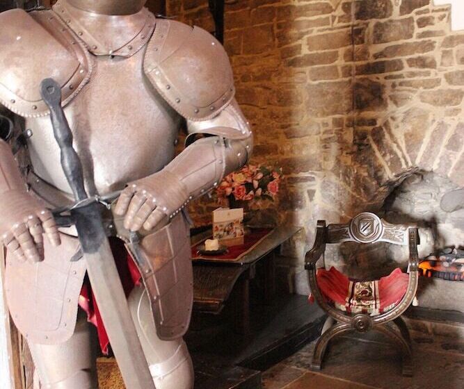 Отель Burg Trendelburg