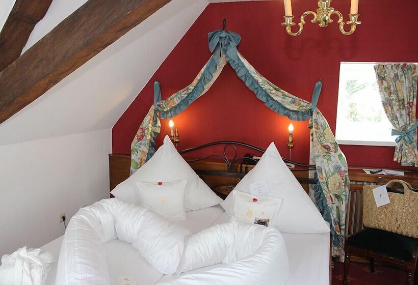 Отель Burg Trendelburg