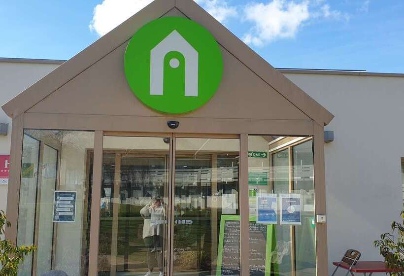 ホテル Campanile Besançon Nord Ecole Valentin