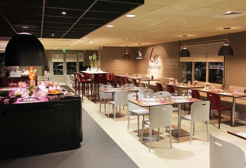 ホテル Campanile Besançon Nord Ecole Valentin