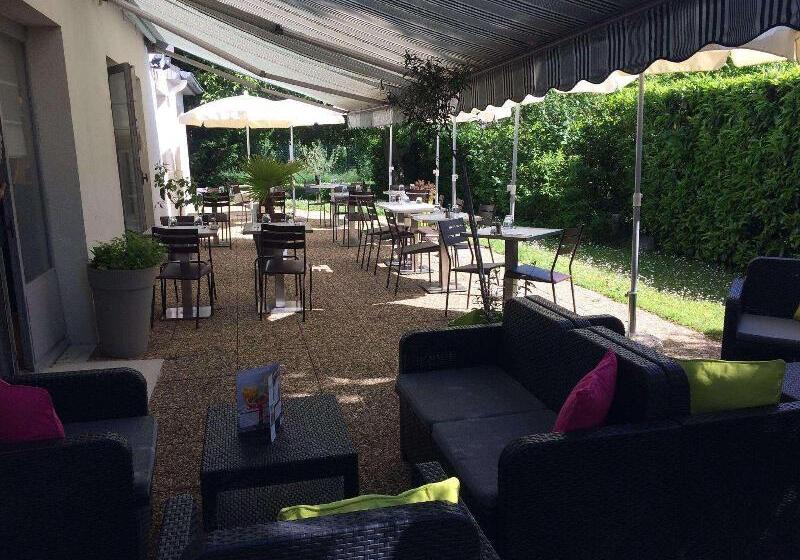 酒店 Campanile Cergy Pontoise