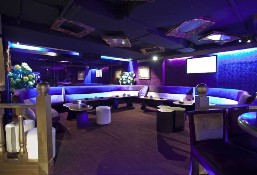 Capitol Hotel Jumeirah Dubai