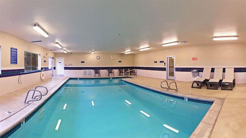 Crystal Inn Hotel & Suites   Midvalley