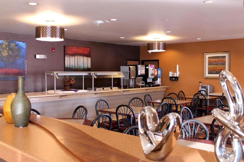 Crystal Inn Hotel & Suites   Midvalley