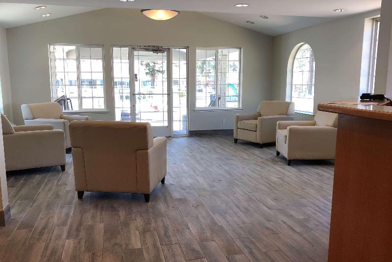 בית מלון כפרי Days Inn By Wyndham South Lake Tahoe