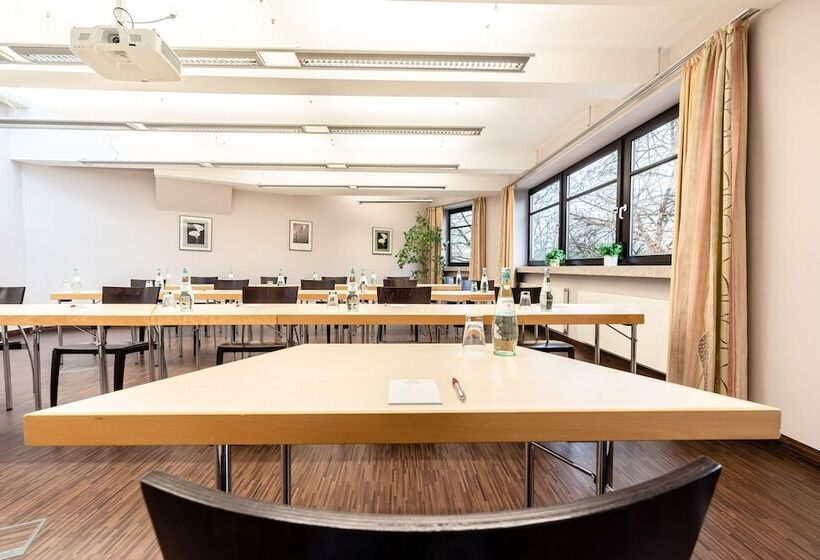 Hotel Demas München Unterhaching