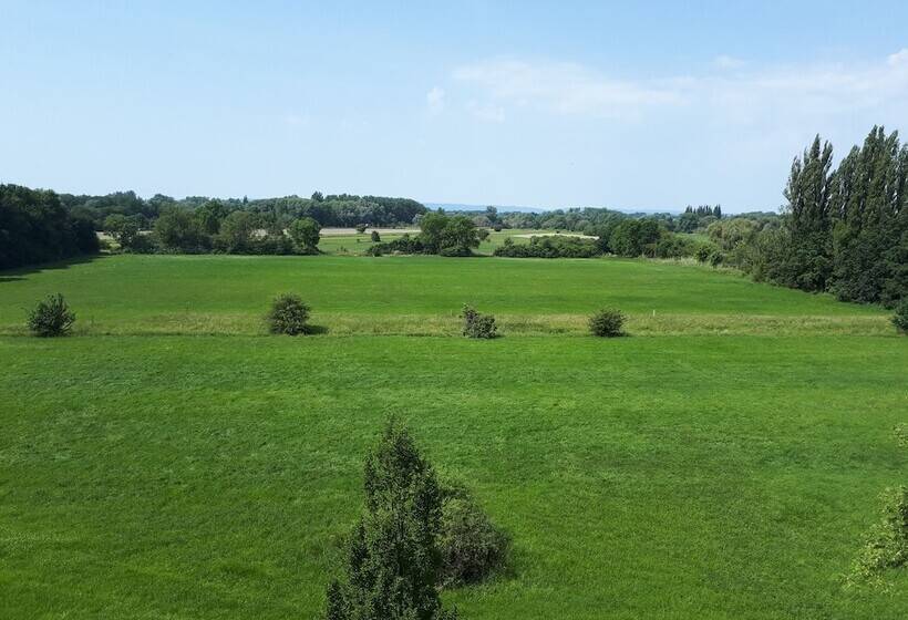 Designhotel + Congresscentrum Wienecke Xi