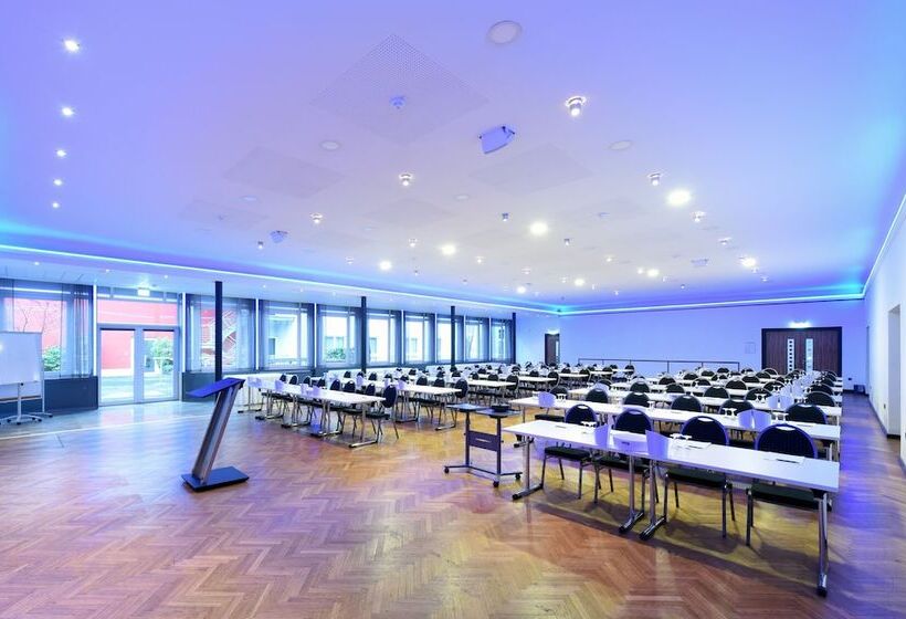 Designhotel + Congresscentrum Wienecke Xi