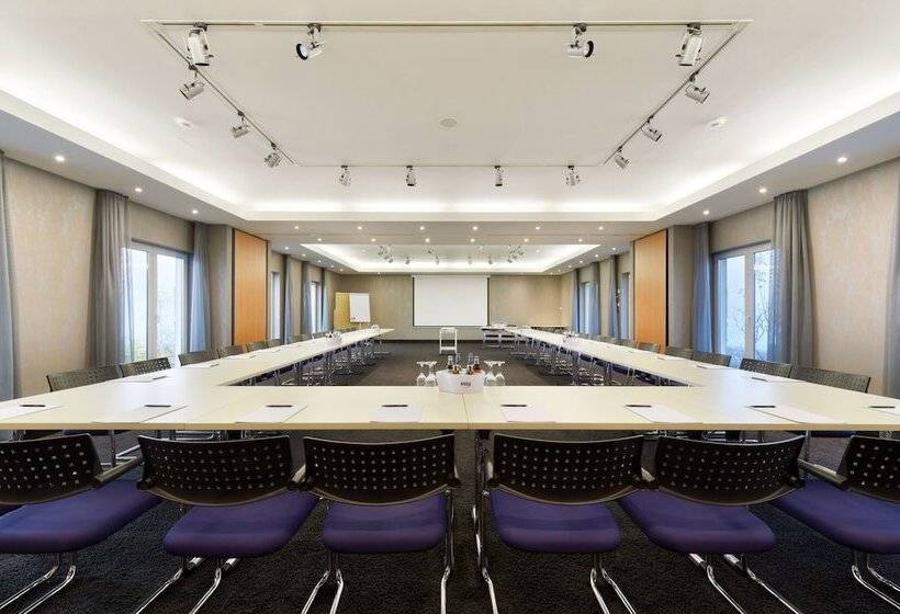 Designhotel + Congresscentrum Wienecke Xi