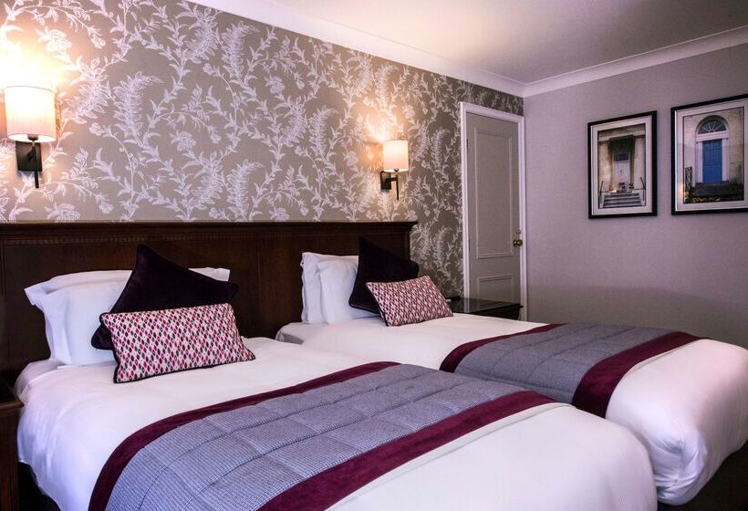 فندق Doubletree By Hilton Cheltenham Cotswolds
