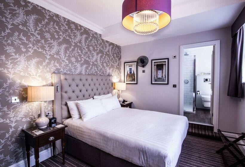 فندق Doubletree By Hilton Cheltenham Cotswolds