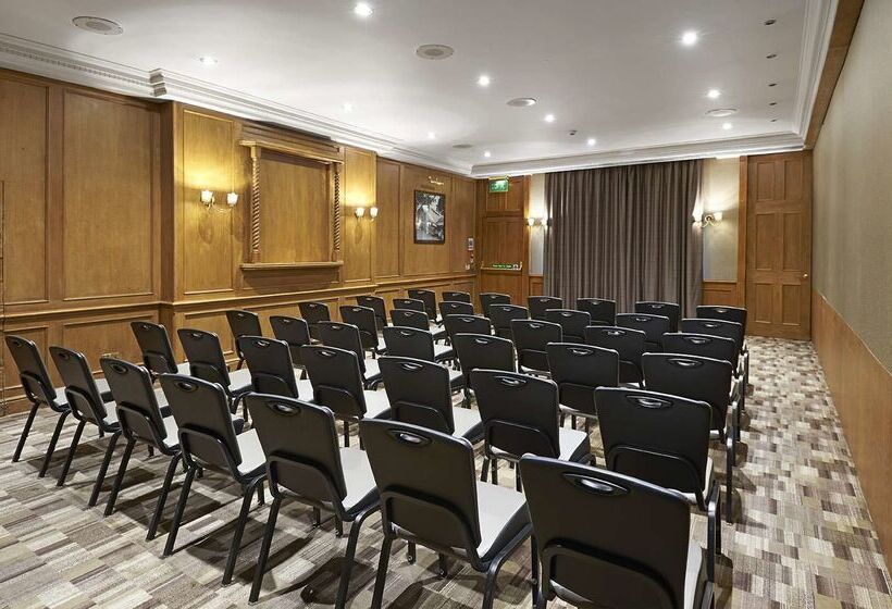 호텔 Doubletree By Hilton Southampton