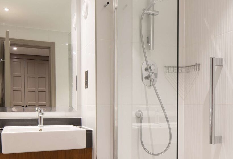 호텔 Doubletree By Hilton Southampton