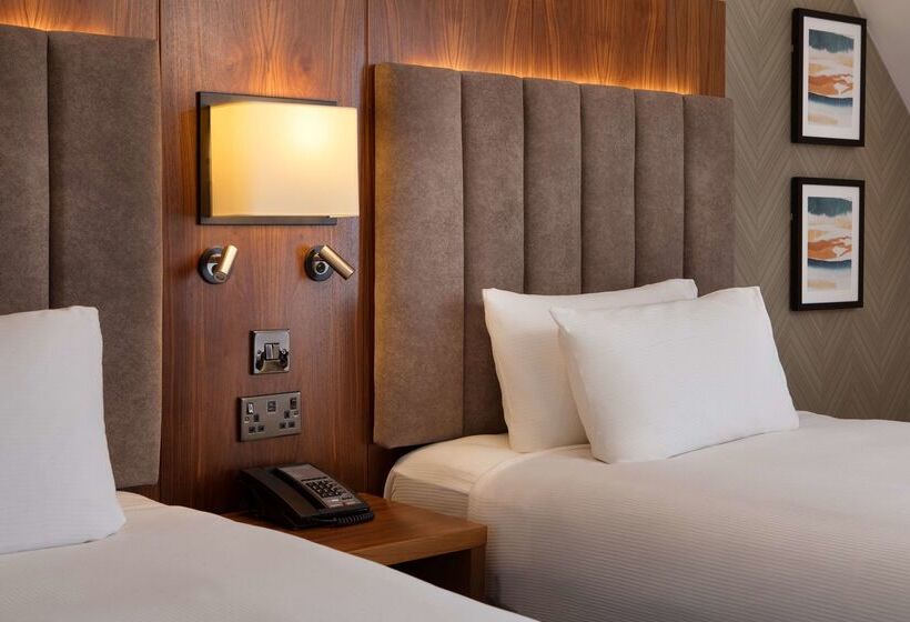 호텔 Doubletree By Hilton Southampton