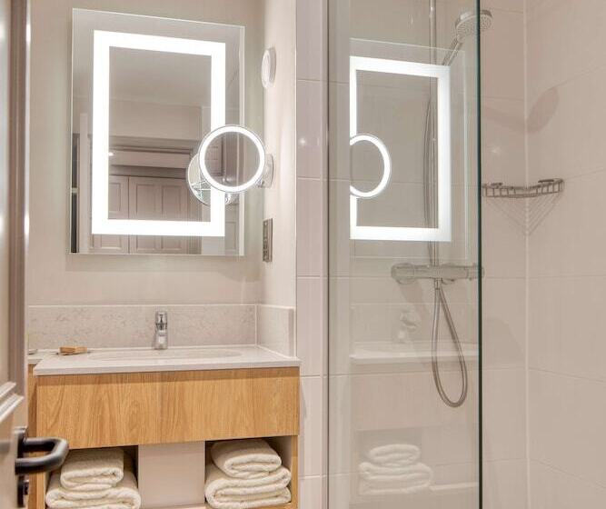 호텔 Doubletree By Hilton Southampton