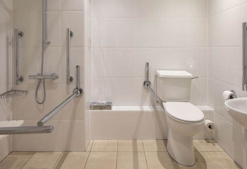 호텔 Doubletree By Hilton Southampton