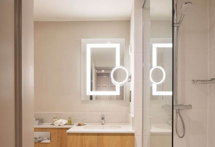 호텔 Doubletree By Hilton Southampton