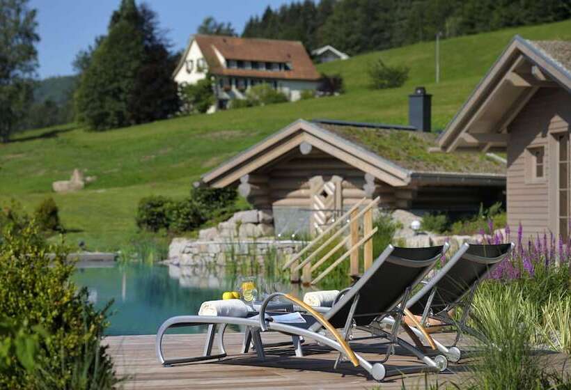 Отель Wellness & Genuss Resort Engel Obertal