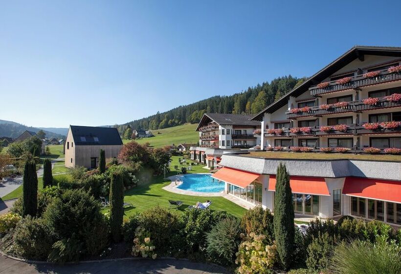 Отель Wellness & Genuss Resort Engel Obertal