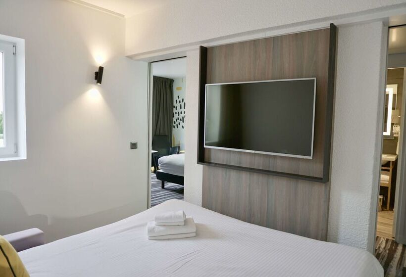 ホテル Golden Tulip Roissy Saint Witz