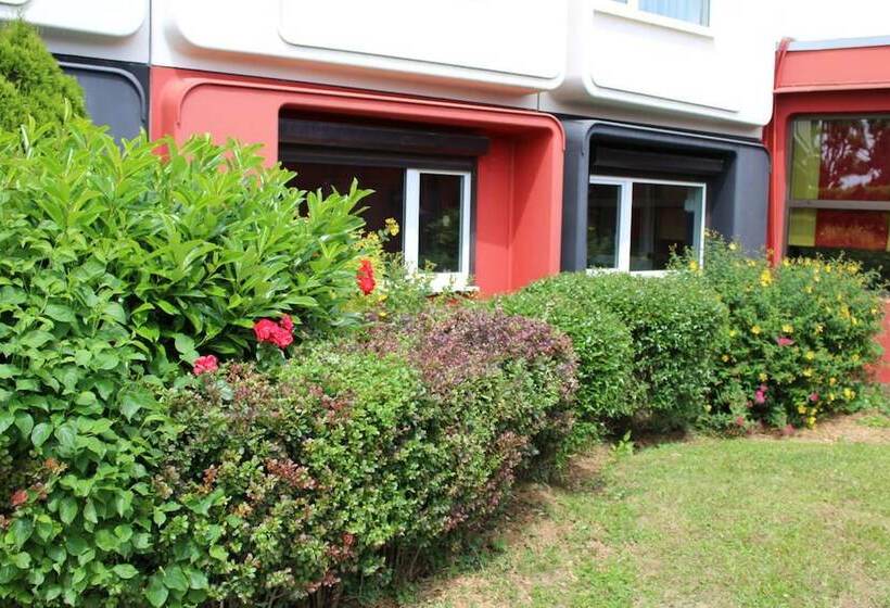 ホテル Golden Tulip Roissy Saint Witz