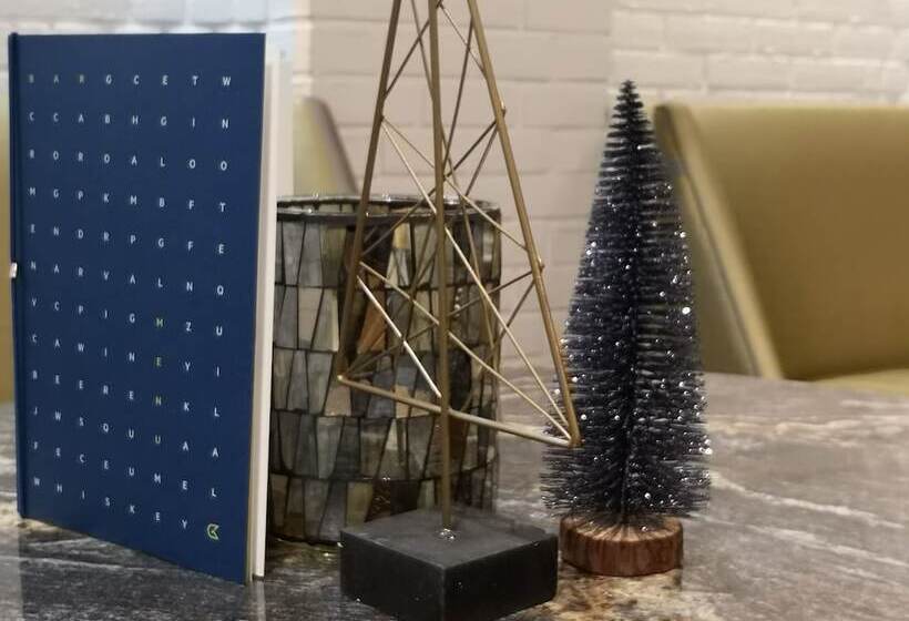 ホテル Golden Tulip Roissy Saint Witz