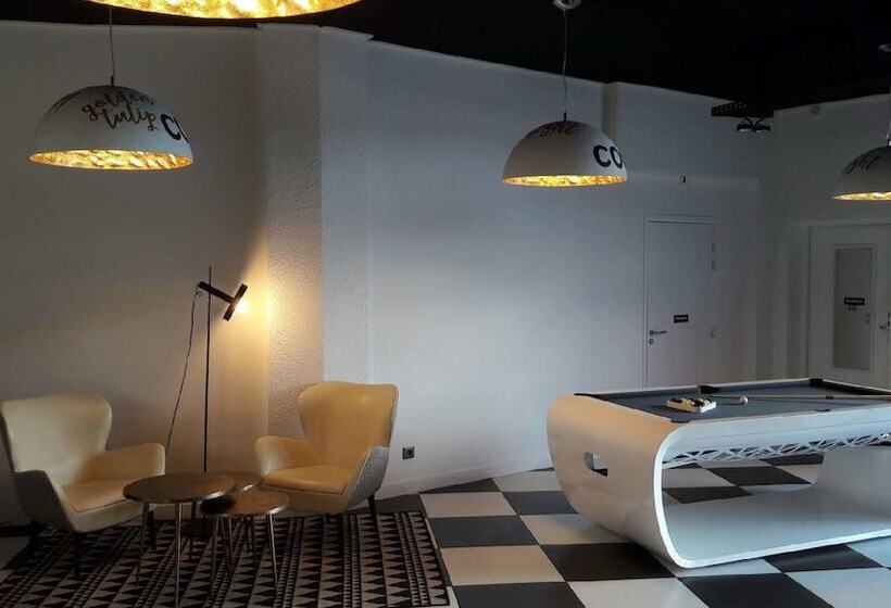 ホテル Golden Tulip Roissy Saint Witz