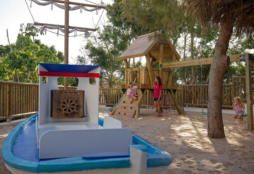 فندق Grecian Sands