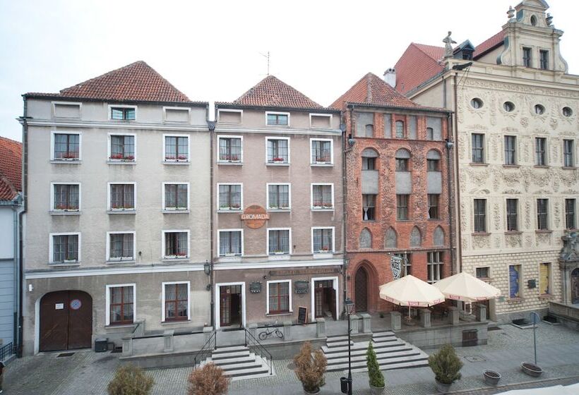 בית מלון כפרי Gromada Toruń