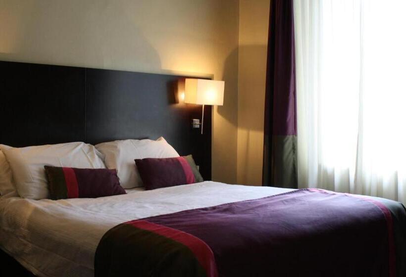 בית מלון כפרי Hearns