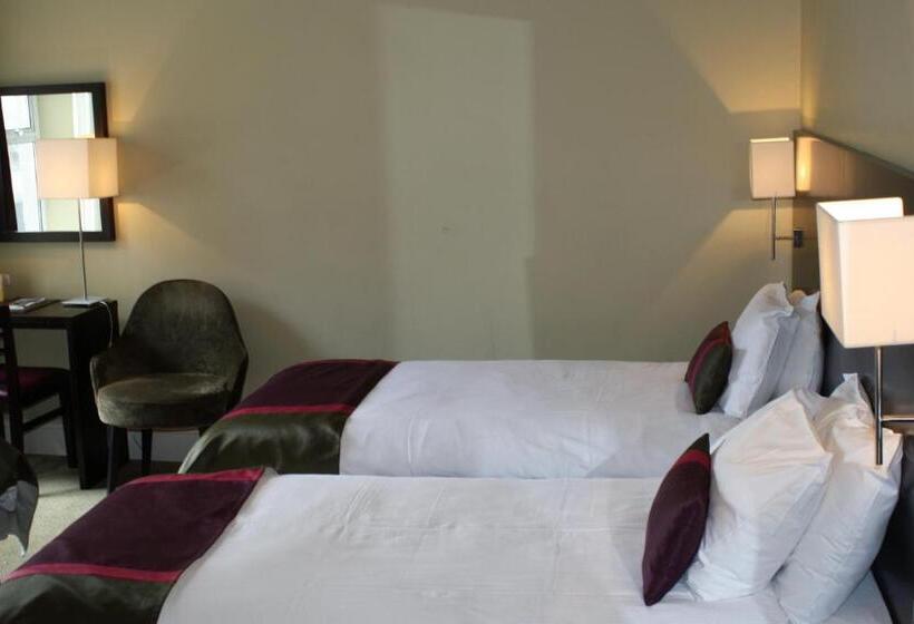 בית מלון כפרי Hearns