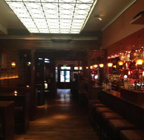 בית מלון כפרי Hearns