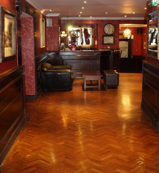 בית מלון כפרי Hearns