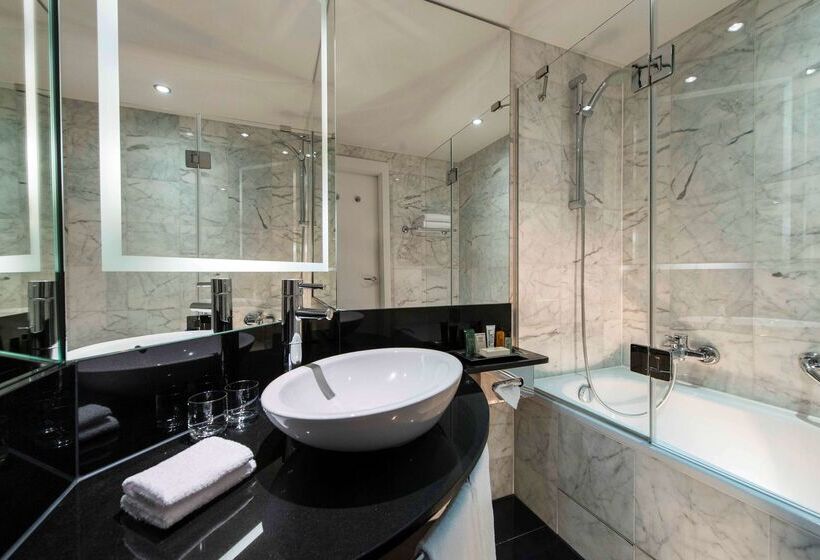 هتل Hilton Berlin