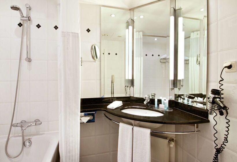 هتل Hilton Berlin