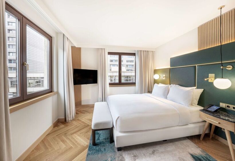 هتل Hilton Berlin