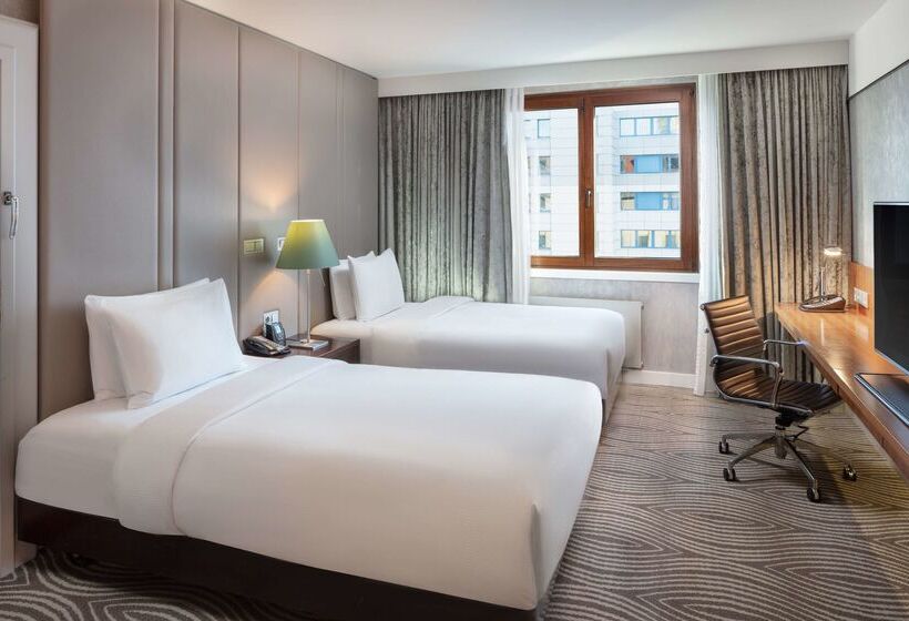 هتل Hilton Berlin