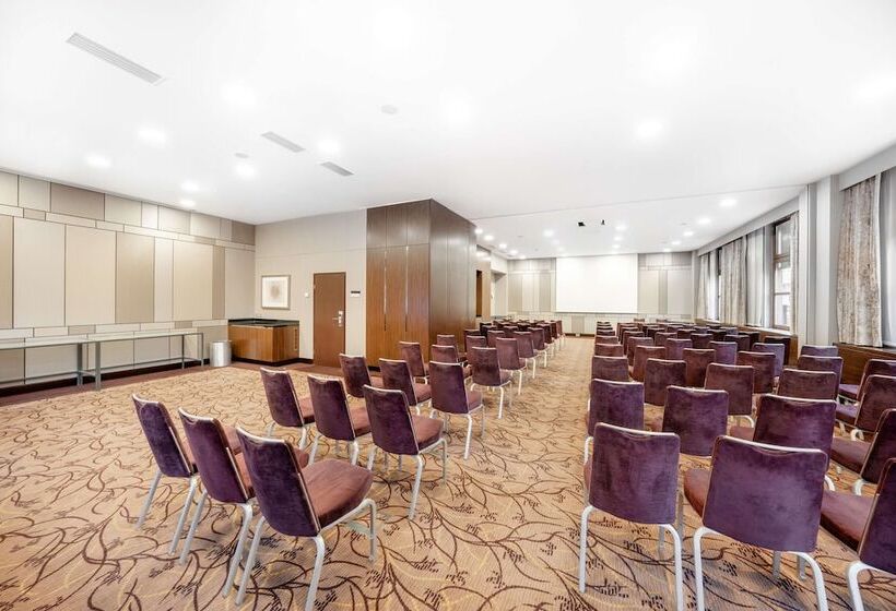 هتل Hilton Berlin