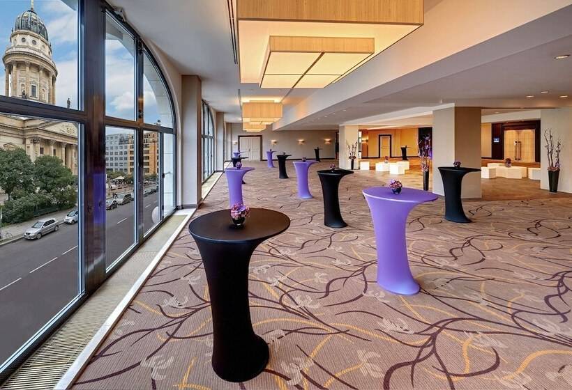 هتل Hilton Berlin