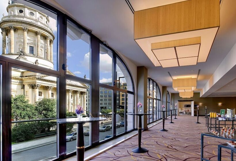 هتل Hilton Berlin