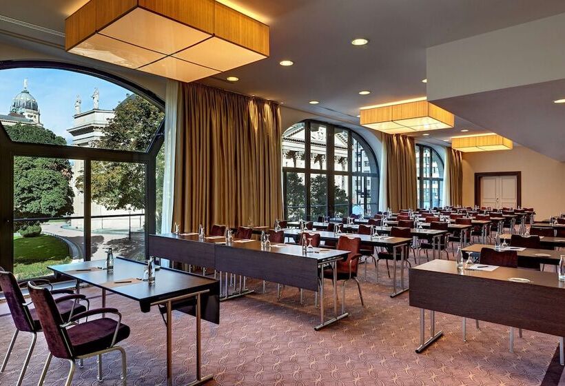 هتل Hilton Berlin