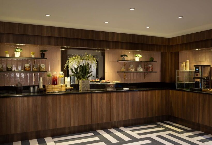 בית מלון כפרי Hilton Glasgow