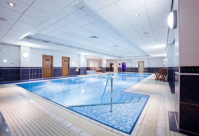 בית מלון כפרי Hilton Glasgow