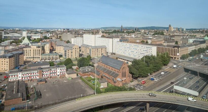 בית מלון כפרי Hilton Glasgow