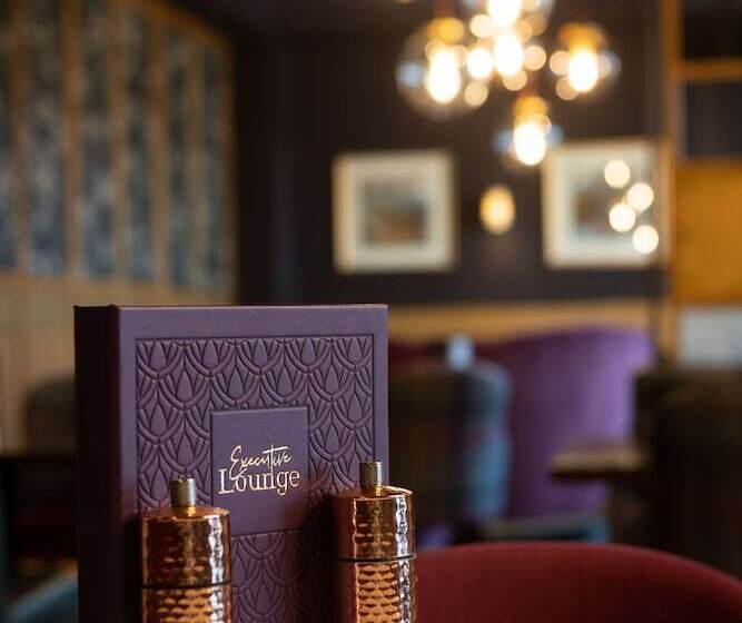 בית מלון כפרי Hilton Glasgow