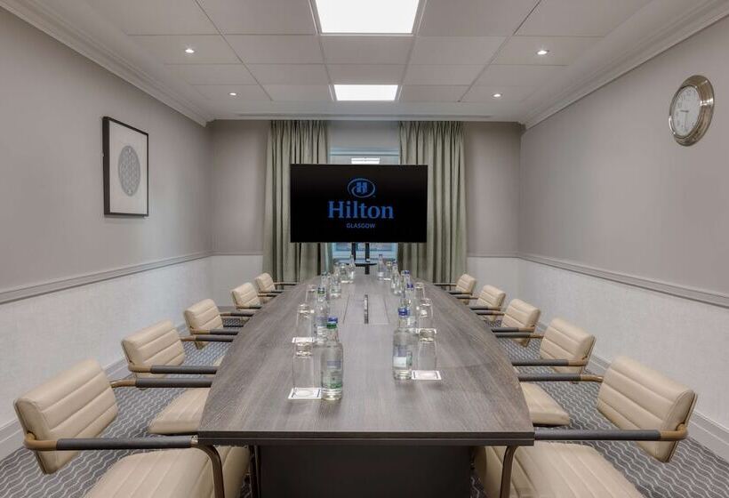 בית מלון כפרי Hilton Glasgow