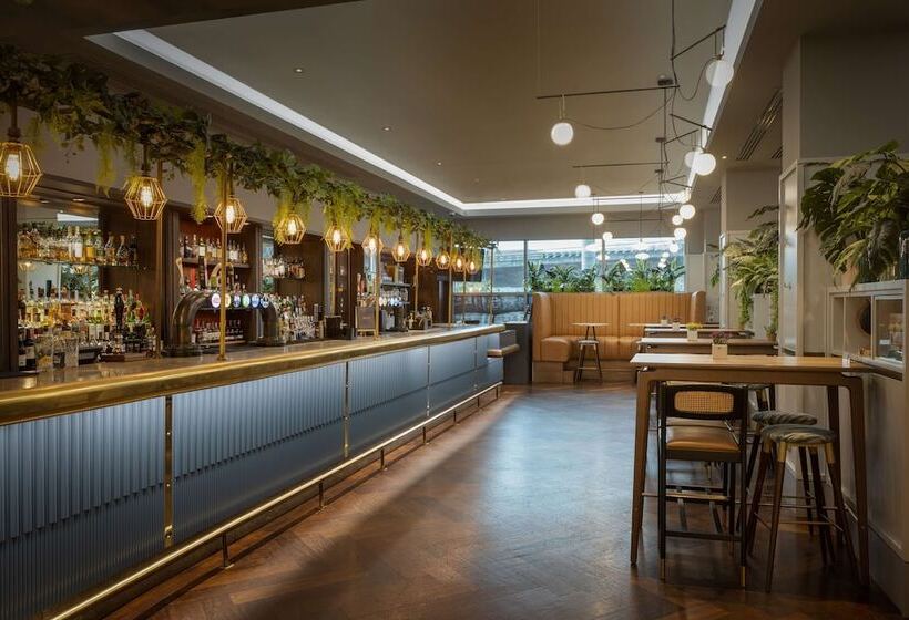 בית מלון כפרי Hilton Glasgow